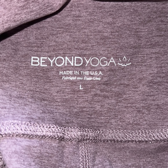 NWT silverberry heather space dye beyond yoga legging - Picture 3 of 6